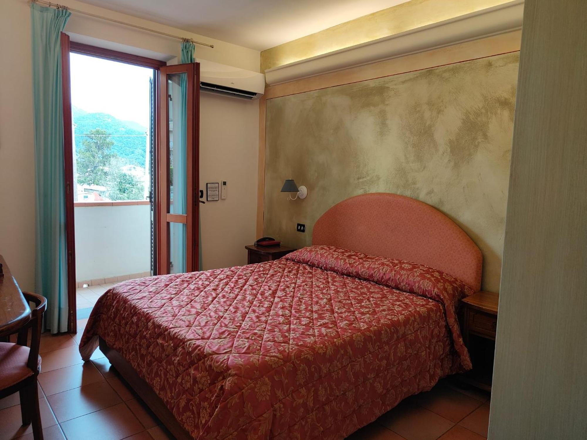 Hotel Ristorante Da Carlos Santa Maria Giudice Ngoại thất bức ảnh